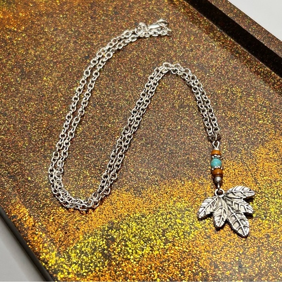 No Brand Jewelry - Silver Tone Leaf Pendant Necklace with Turquoise Stone Accents
